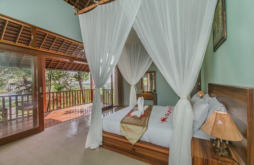 Penatih House | Villa D'Carik Bali