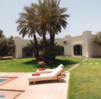 Sidi Abdallah Ghiat Villa | Villa Daïs - Marrakech