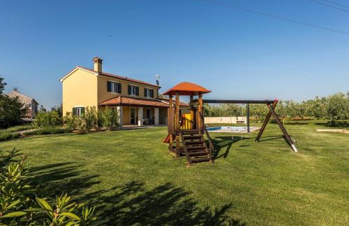 Kadumi Villa | Villa Danelon