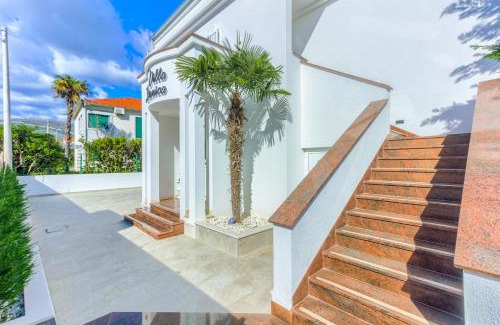 Kastela Villa | VILLA DANICA with heated pool and jacuzzi