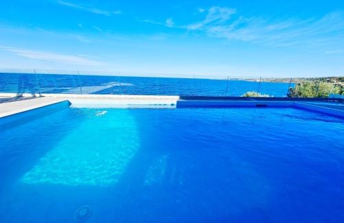 Costa Saracena-Castelluccio Villa | Villa Daniela - Villa con piscina privata e discesa a mare tra Catania e Siracusa