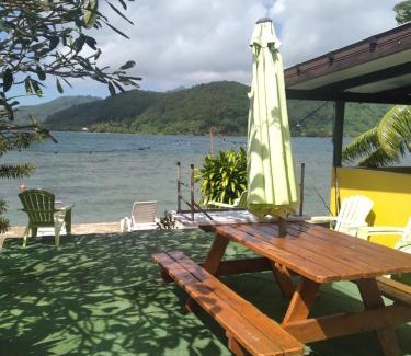 Teahupoo House | VILLA DE LA BAIE RAIATEA - Bord de mer de 70 m2