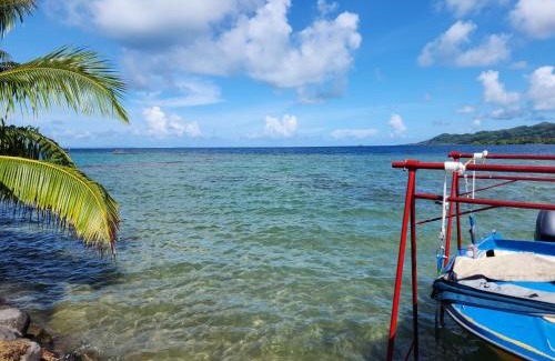 Teahupoo House | VILLA DE LA BAIE RAIATEA - Bord de mer de 70 m2