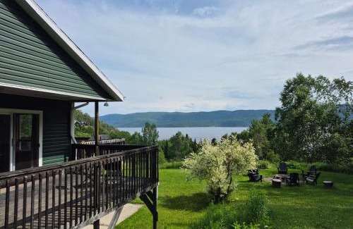 Sainte Rose du Nord House | Villa de la Montagne