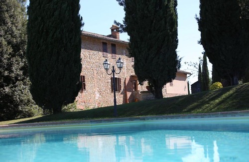 Agello Villa | Villa dei Cipressi, uncontaminated nature next to Lake Trasimeno