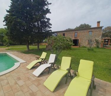 Vidreres House | Villa del Remei