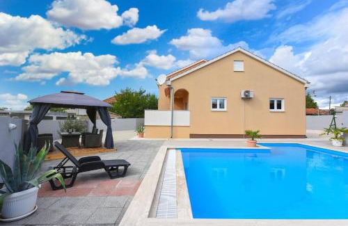 Brisevo Villa | Villa Delmonicos ZadarVillas
