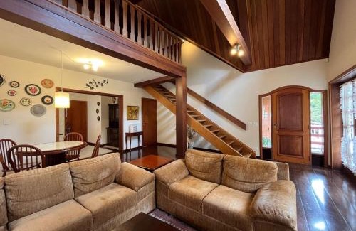 Alto do Capivari House | Villa di Caserta by Capivari Lodge Home