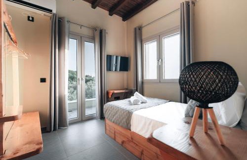 Agios Leon Villa | Villa Di Leon - Uniquely Designed Villa with Pool in a Picturesque Village near Famous Porto Limnionas, Offering Exceptional Hospitality By Villa Mana Gers