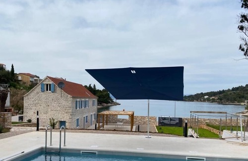 Rogac Villa | Villa Diocletian Solta nearby Split – Crovillas GmbH