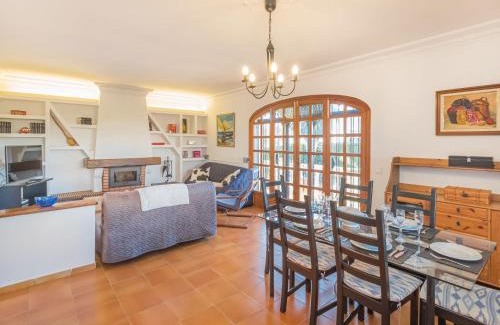 Badia Blava Villa | Villa Dofins Bahia Azul by Interhome