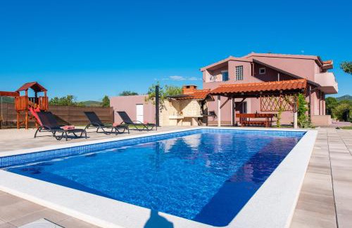 Ercegovci Villa | VILLA DOLA near Split - private pool, orchard, peace