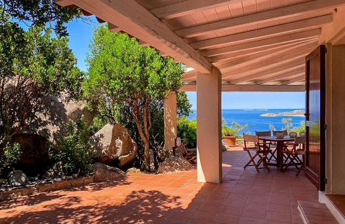 Punta Sardegna Villa | Villa Domo Elia