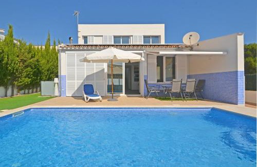 Son Serra de Marina Ski Chalet | Villa Domus