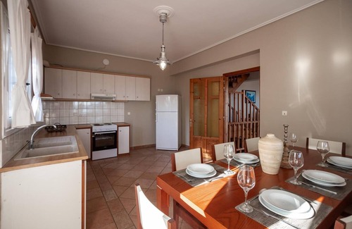 Vasilikos Villa | Villa Doreta - Five Bedroom Villa, Sleeps 9