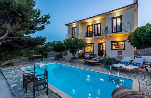 Skopelos Villa | Villa Driades Hilltop Residence