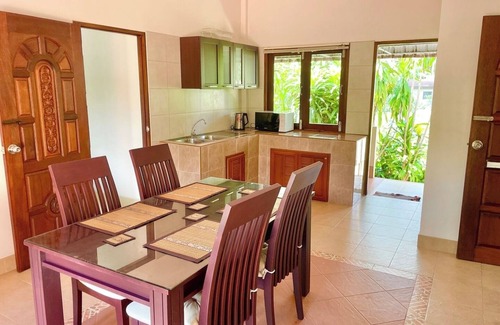 Na Thon House | Villa Dua-Beachfront Sunset Peaceful Garden Villa