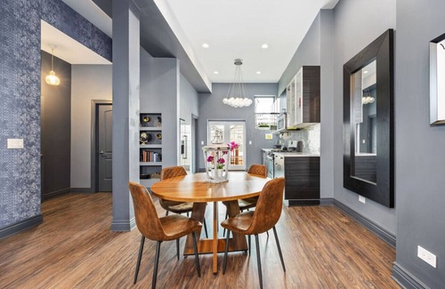 Bronzeville Bed & Breakfast | Villa Dubois Guest House Room 2