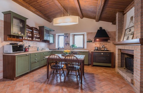 Cagli Villa | Villa Durante 11 - Five Bedroom Villa, Sleeps 11