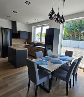 Cicov House | Villa Elen