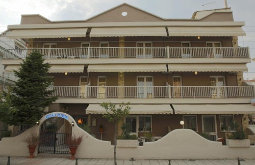Olymbiaki Akti Apartment | Villa Elena