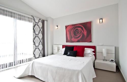 Camastra Villa | Villa Elena