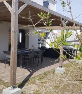 L'Epine House | VIlla Elise, lumineuse et proche plage