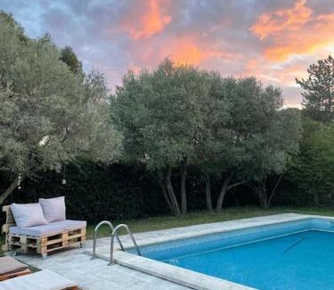 Les Angles Villa | villa en provence avec piscine