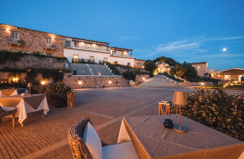 Arzachena Villa | Villa 'Epro' with Sea View, Wi-Fi and Air Conditioning