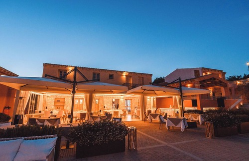 Arzachena Villa | Villa 'Epro' with Sea View, Wi-Fi and Air Conditioning