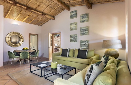 Arzachena Villa | Villa 'Epro' with Sea View, Wi-Fi and Air Conditioning