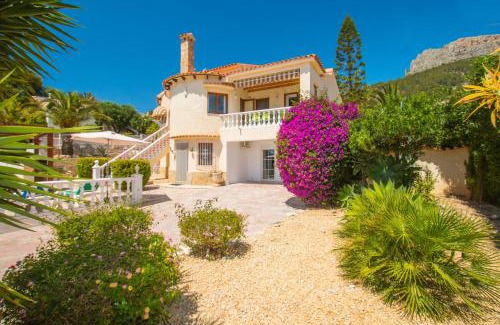 La Canuta Villa | Villa Erik - PlusHolidays