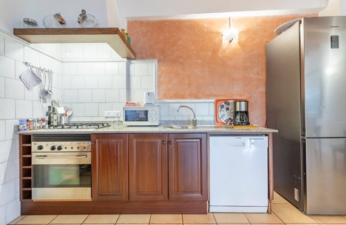 Felanitx Villa | Villa 'Es Lledoner 3' with Mountain View, Shared Pool and Wi-Fi