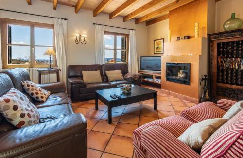 Alaro Villa | Villa Es Pinar By homevillas360