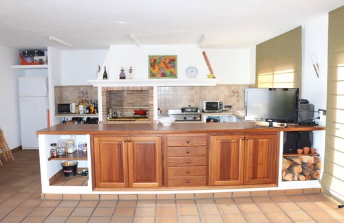 San Antonio Bay Villa | Villa Bellissima | 4 Bedrooms | Private Pool | Wifi | Luxurious