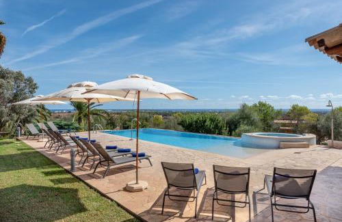 Sant Llorenc des Cardassar Villa | Villa Es Turrió by Mallorca House Rent