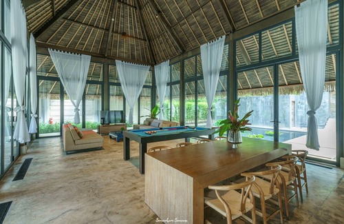 Maprao Island Hotel | Villa Escape Burasari