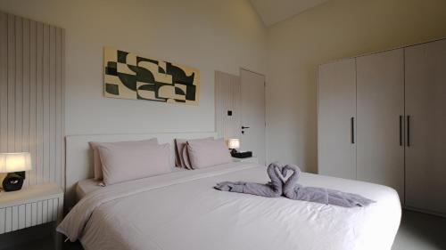 Berawa Villa | Villa Essenza - Luxury 2BR with Private Pool in Berawa Canggu