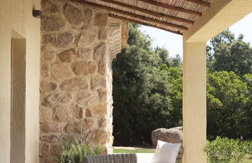 Arzachena Villa | Villa 'Estra' with Sea View, Wi-Fi and Air Conditioning