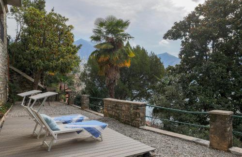 Carate Urio Apartment | Villa Eugenia Suite - by MyHomeInComo