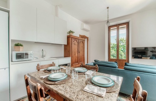 Carate Urio Apartment | Villa Eugenia suite 2
