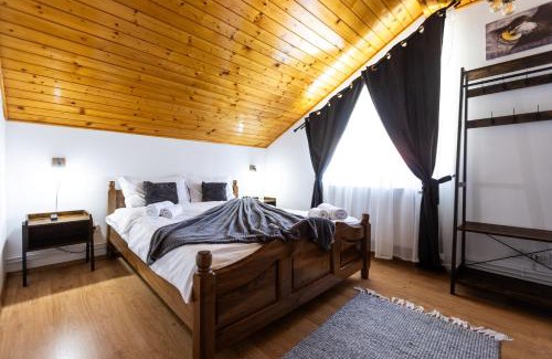 Busteni House | Villa Falco Bianco
