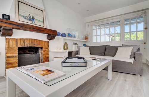 Hondarribia House | Villa familiar con jardín en Hondarribia| terraza| céntrico|, IR Property Management