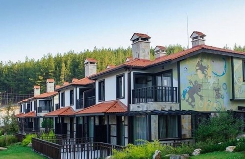 Dobrinishte Villa | Villa Family Comfort Key Hook – Mountain View