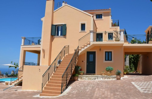 Vasilikiadhes House | Villa Fantasia