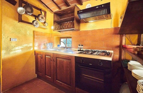 Gaiole in Chianti House | Villa Fauno F: A welcoming cottage located in a small hamlet at the foot of a castle, with Free WI-FI.