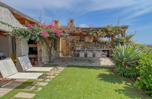 Sant'Elmo House | Villa Felixity