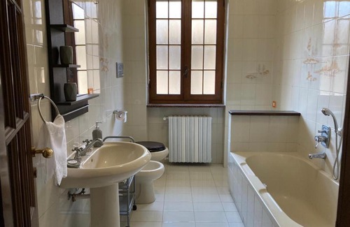 Castagnole delle Lanze Bed & Breakfast | VILLA FERNANDO