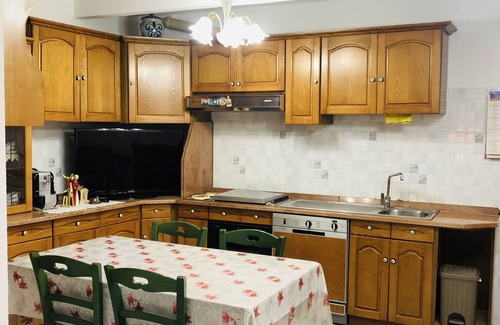 Costacciaro Apartment | Villa Fiorella Apartment, nel Cuore del Parco del Monte Cucco