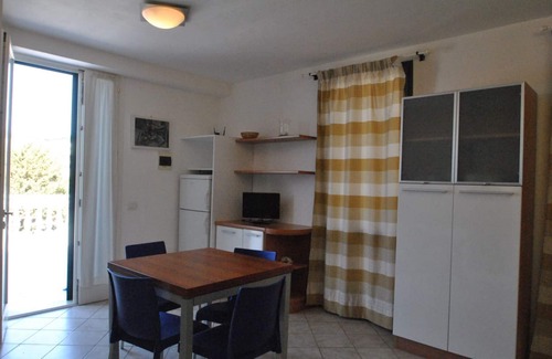 Castiglioncello Apartment | Villa Fiorella - VILLA FIORELLA - Bilo monte B